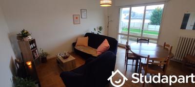 Chambre - 11 m² - 1 pièce