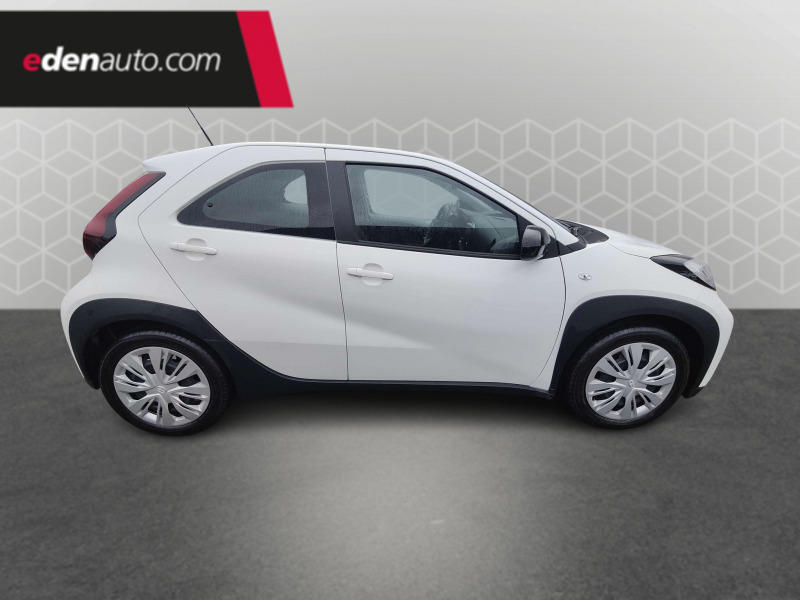 Toyota aygo x 1.0 Vvt-i 72 s-Cvt Dynamic