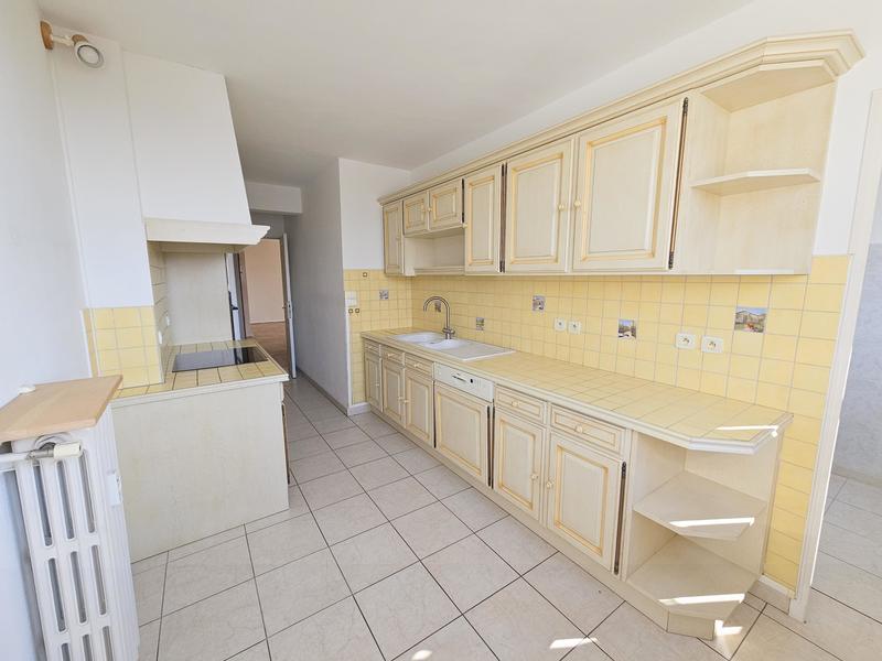 Appartement - 109 m² - 5 pièces