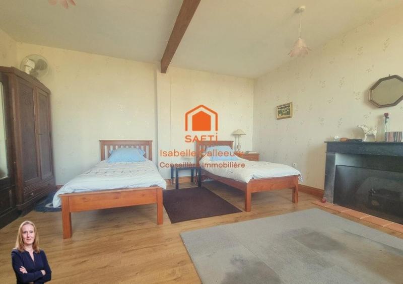 Maison - 115 m² - 6 pièces