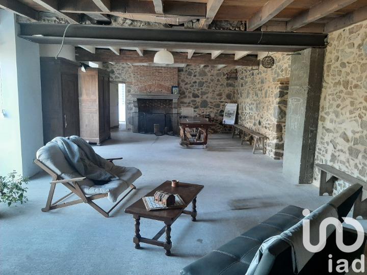 Maison - 228 m² - 8 pièces