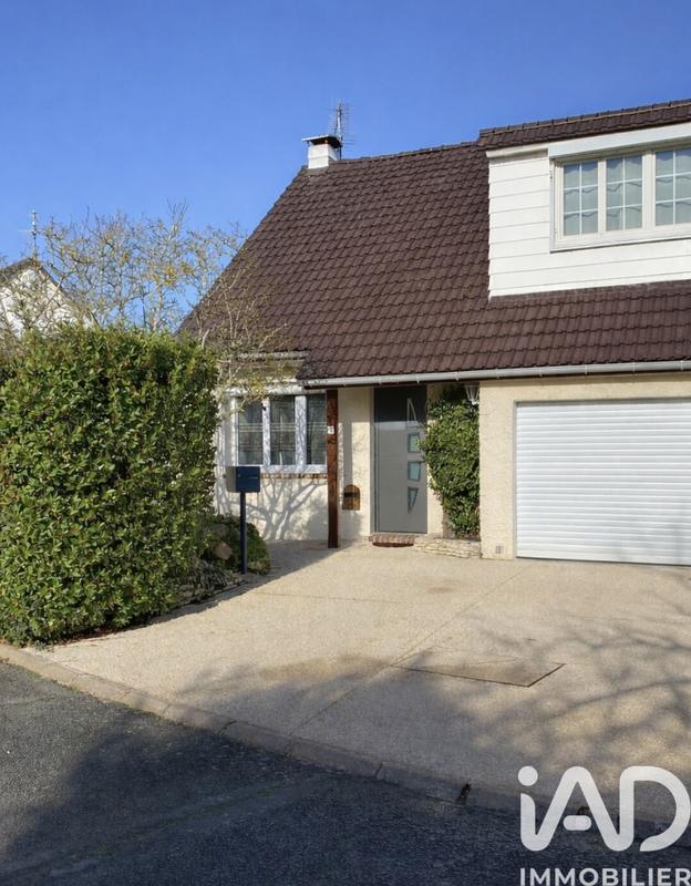 Maison - 96 m² - 4 pièces