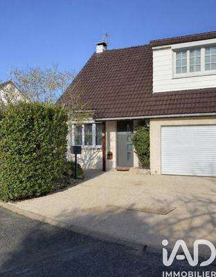 Maison - 96 m² - 4 pièces