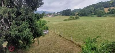 Maison - 263 m² - 9 pièces