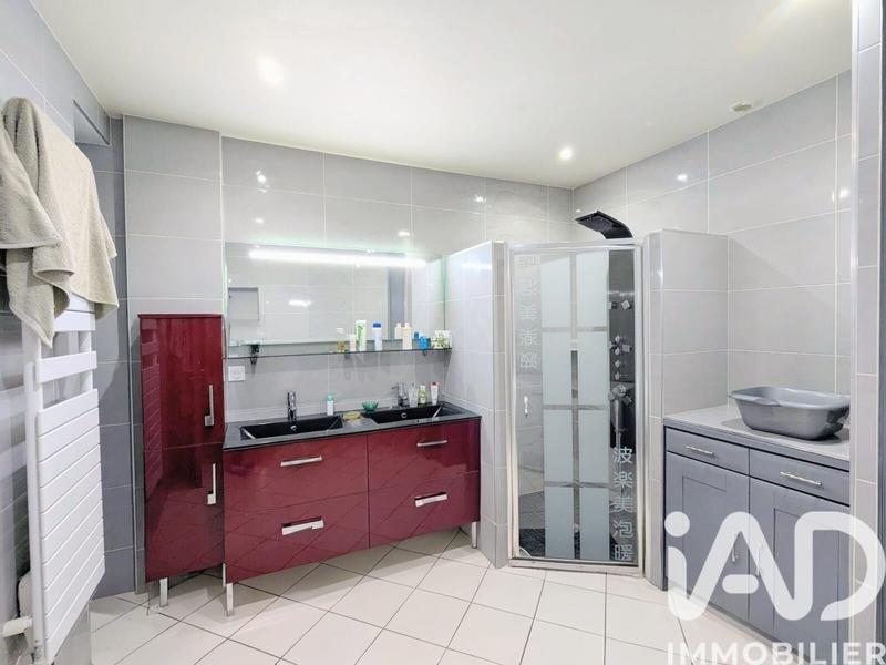 Appartement - 103 m² - 4 pièces