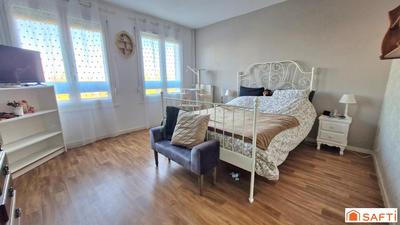 Appartement - 106 m² - 5 pièces