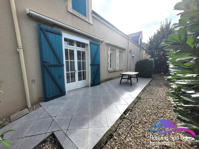 Maison - 346 m² - 10 pièces