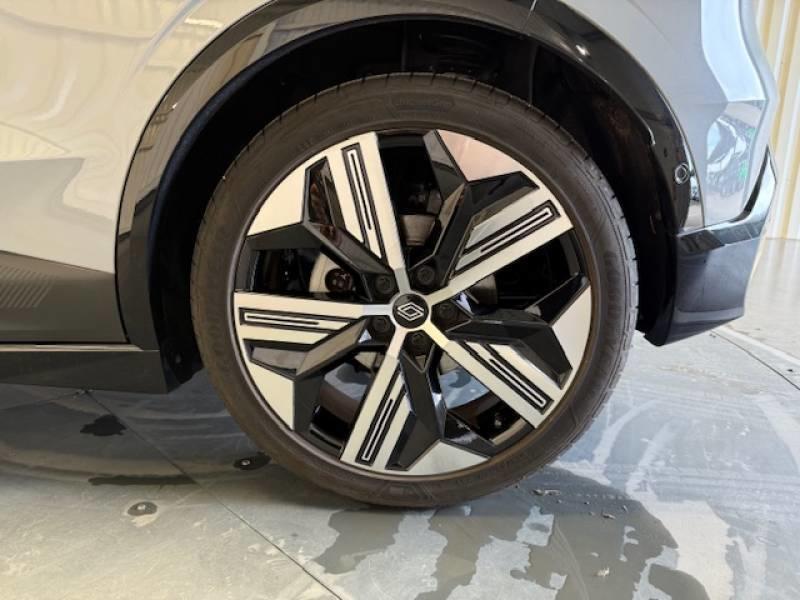 Renault Mégane E-Tech Ev60 220 ch super charge Iconic