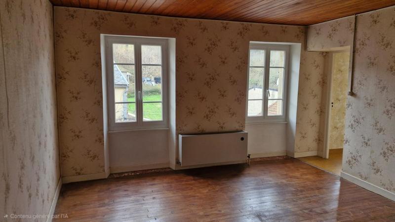 Maison - 97 m² - 5 pièces