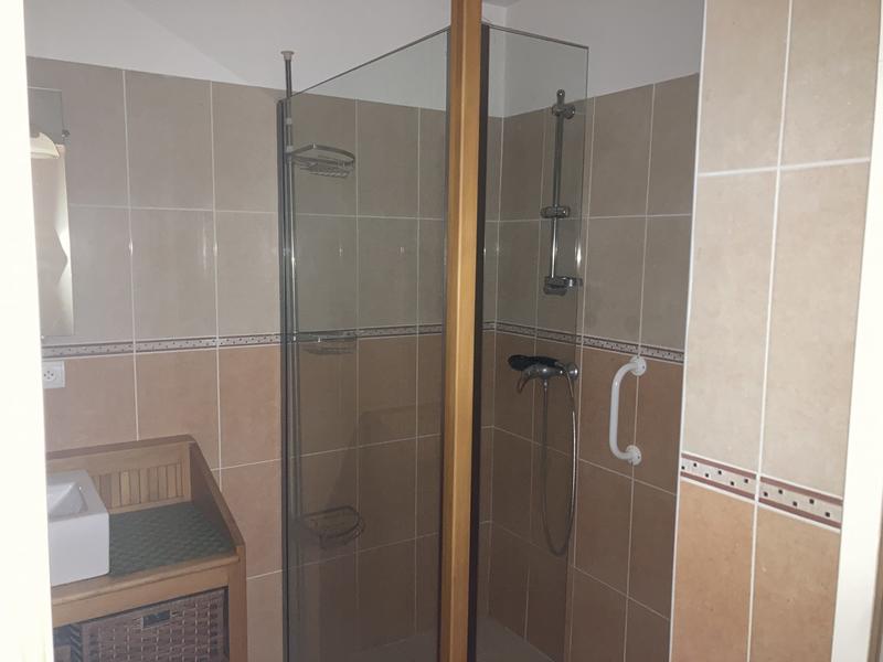 Appartement - 64 m² - 2 pièces