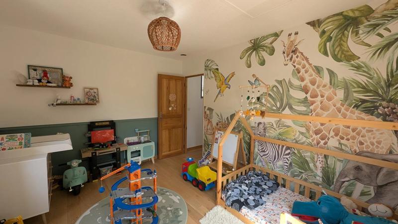 Maison - 166 m² - 6 pièces