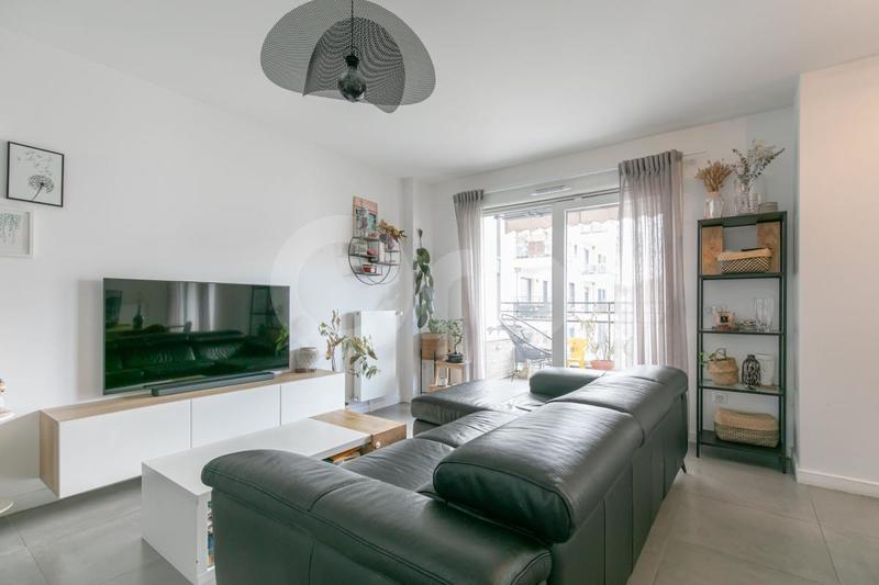 Appartement - 70 m² - 3 pièces