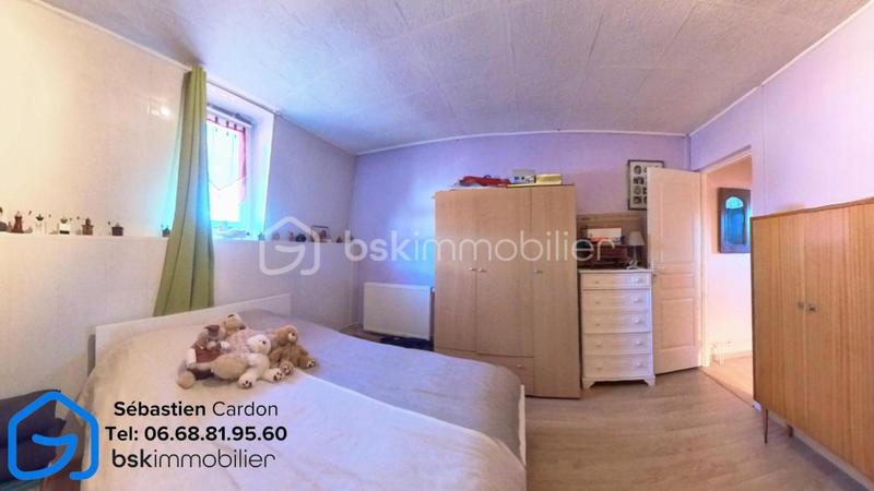 Maison de ville - 76 m² - 5 pièces