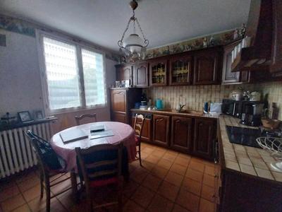 Maison - 147 m² - 7 pièces