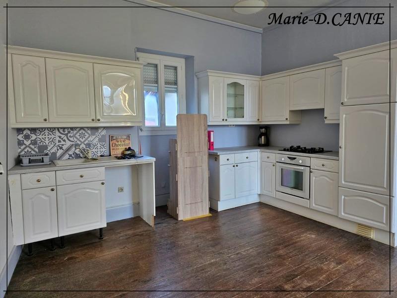 Immeuble - 363 m² - 14 pièces