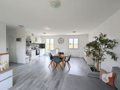 Maison - 77 m² - 3 pièces