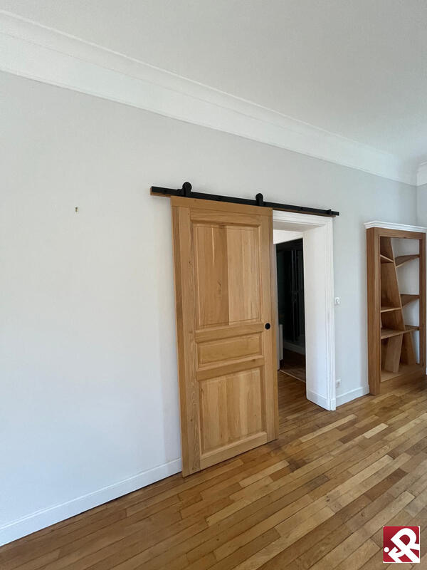 Appartement - 174 m² - 6 pièces