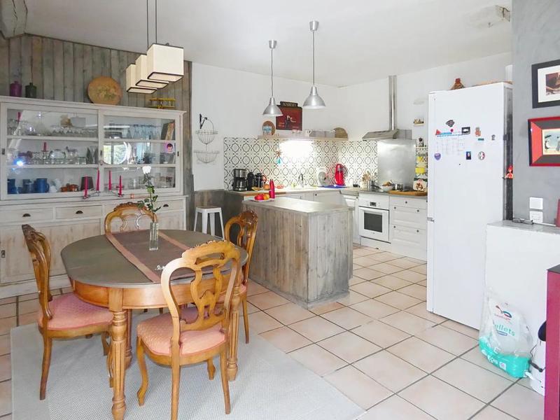 Maison - 364 m² - 10 pièces