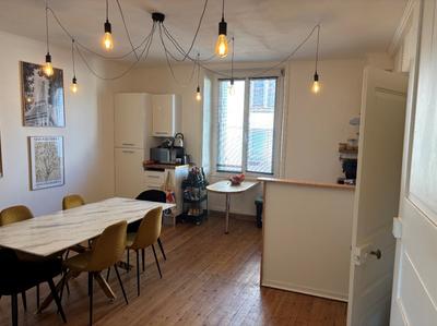 Appartement - 74 m² - 2 pièces