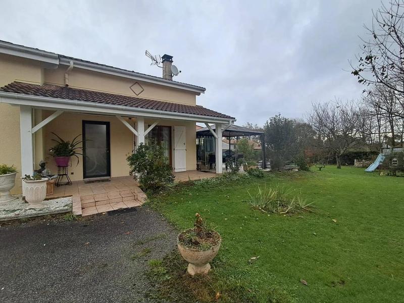 Maison - 158 m² - 6 pièces