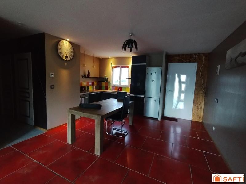 Maison - 82 m² - 4 pièces