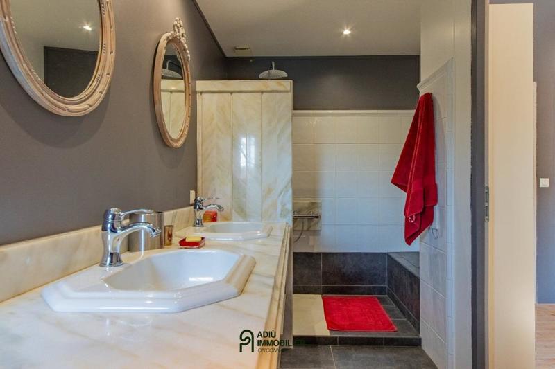 Maison - 191 m² - 6 pièces