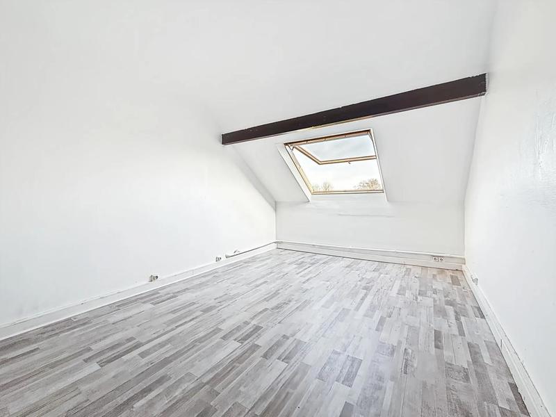 Studio - 27 m² - 1 pièce