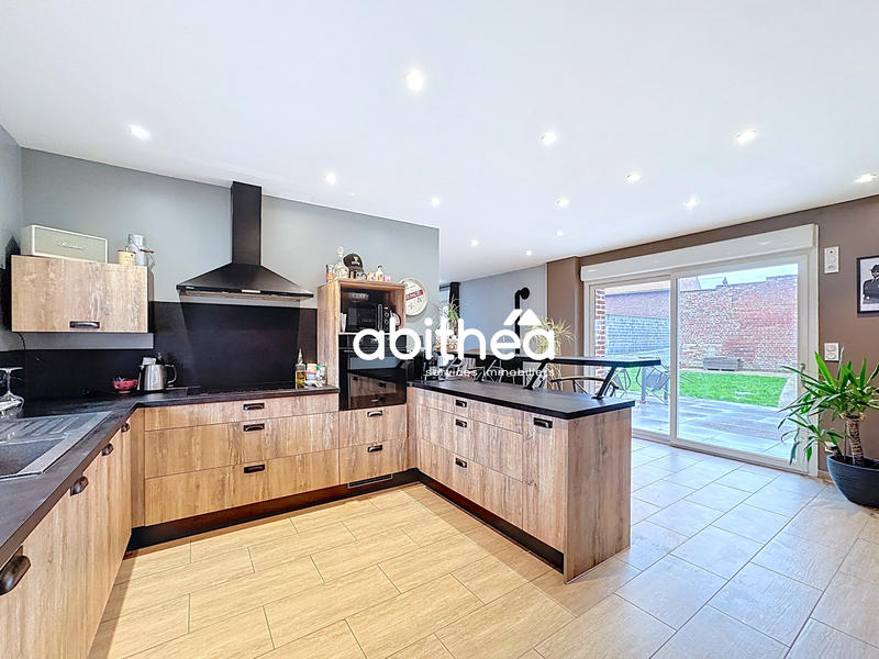 Maison - 172 m² - 5 pièces