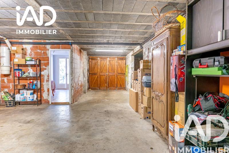 Maison - 250 m² - 5 pièces