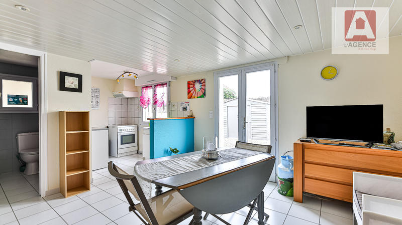 Maison - 281 m² - 6 pièces