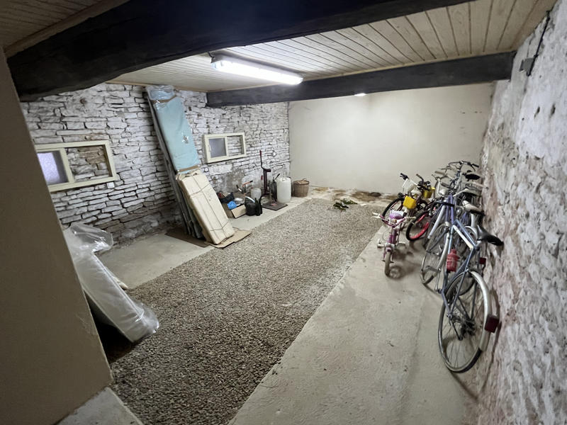 Maison - 316 m² - 7 pièces