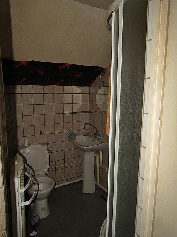 Immeuble - 210 m² - 9 pièces