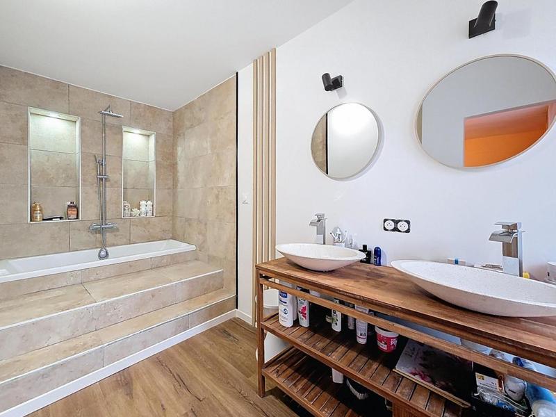 Maison - 142 m² - 6 pièces