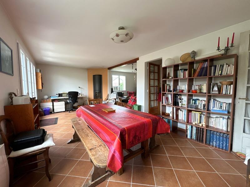 Maison - 140 m² - 6 pièces