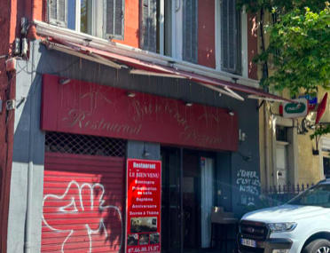 Local commercial - 231 m²