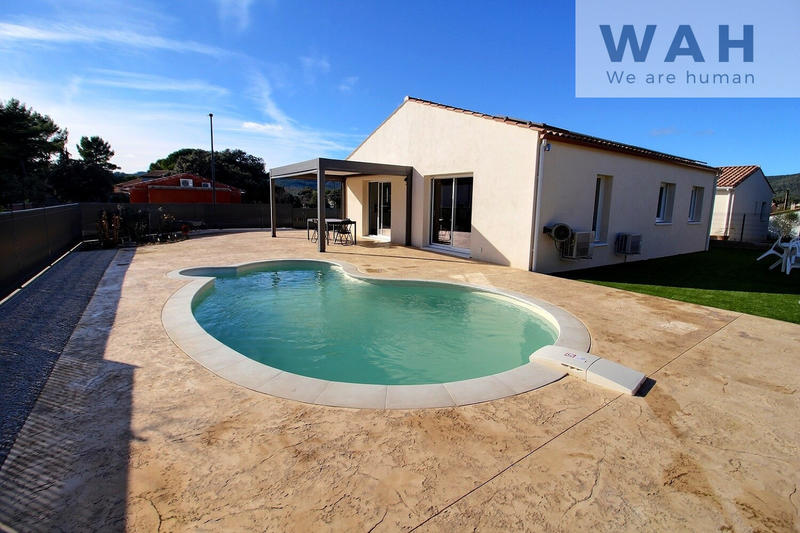 Maison - 90 m² - 4 pièces