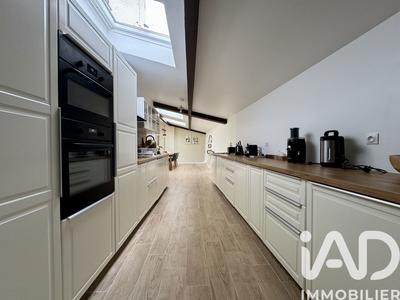 Maison - 428 m² - 14 pièces