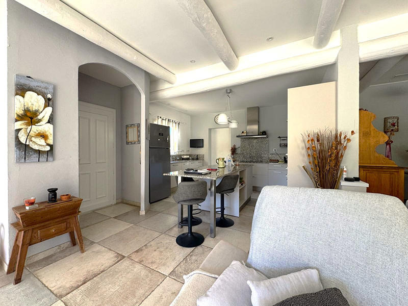 Maison - 144 m² - 5 pièces