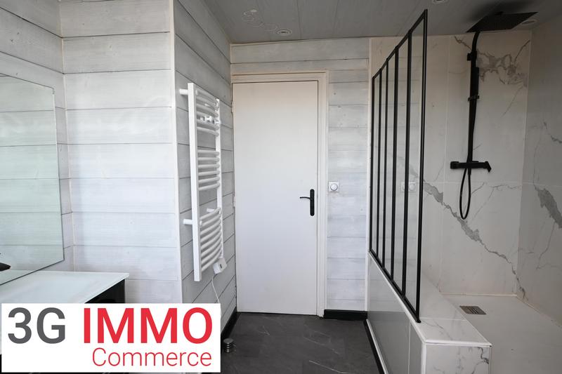 Immeuble - 450 m² - 8 pièces