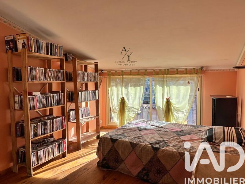 Maison de ville - 132 m² - 7 pièces