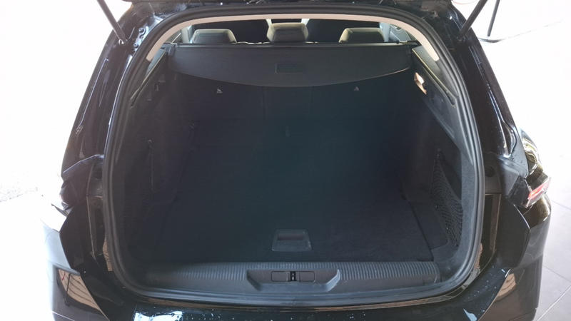 Peugeot 308 III BlueHDI 130 Auto8 Allure