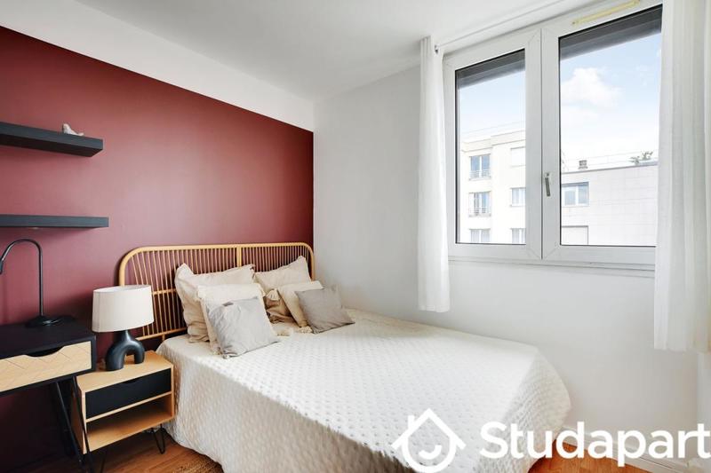 Chambre - 10 m² - 1 pièce