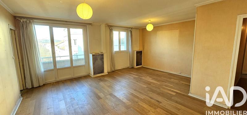 Appartement - 82 m² - 4 pièces