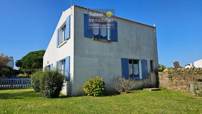 Maison - 87 m² - 4 pièces