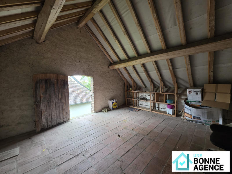 Maison traditionnelle - 166 m² - 6 pièces