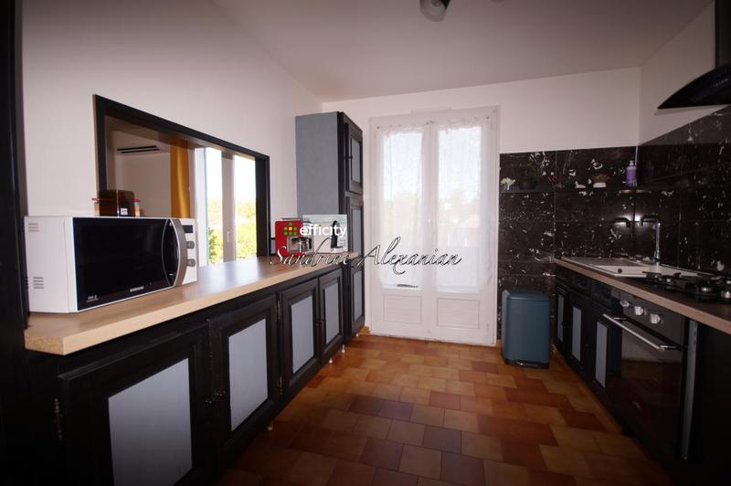 Maison - 88 m² - 5 pièces