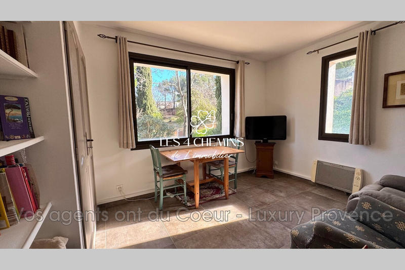 Maison - 194 m² - 5 pièces