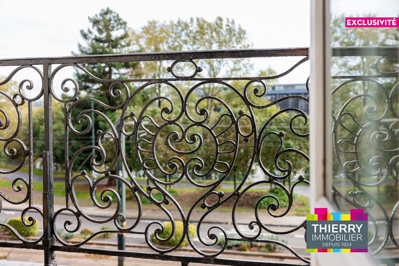 Appartement - 137 m² - 5 pièces