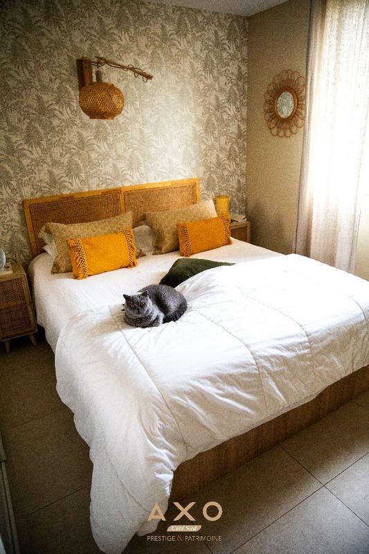 Appartement - 99 m² - 4 pièces