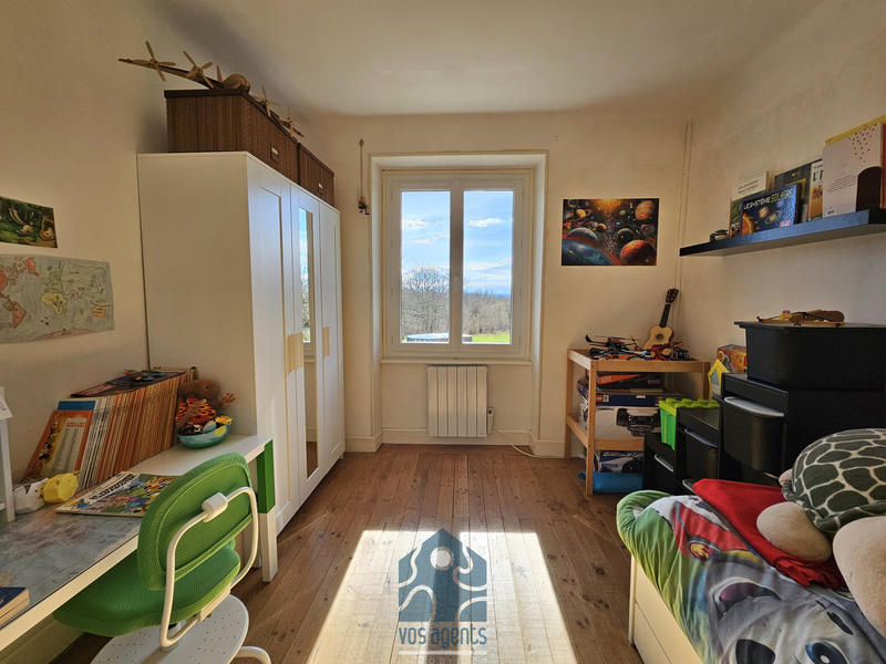 Propriété - 316 m² - 10 pièces